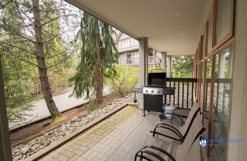 Village North Condo | Modern, Deluxe Stoney Creek Northstar Condo. Pool & Hot Tub, Gas Fireplace
