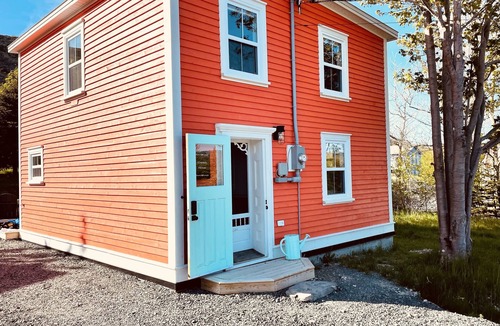Terra Nova House | Modern Farmhouse w/hot tub