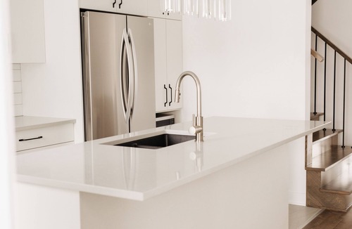 Saint-Hubert House | Modern Furnished House Near Dix30 & Downtown Montreal – Monthly Stays Welcome