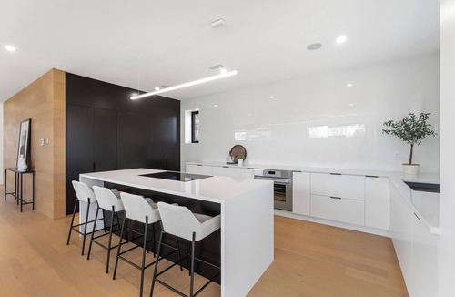Burlington House | Modern Home, Near Lake, Executive Rental, Specializing in monthly rentals.