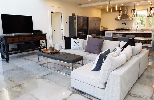 Flesherton House | Modern Industrial Getaway - 1 minute walk to the Beach & Boat Launch