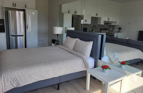 Abbotsford Apartment | Modern, Luxurious, Spacious and Clean.