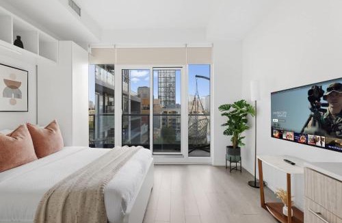 Garden District Apartment | Modern Studio-Style Condo in Downtown Toronto