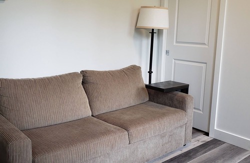 Chicoutimi Apartment | Mon refuge Chic-urbain, 1 bedroom downtown Chicoutimi