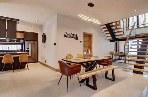 Potton Ski Chalet | Mont Owl's Head - Sauna - Spa - Inground Pool