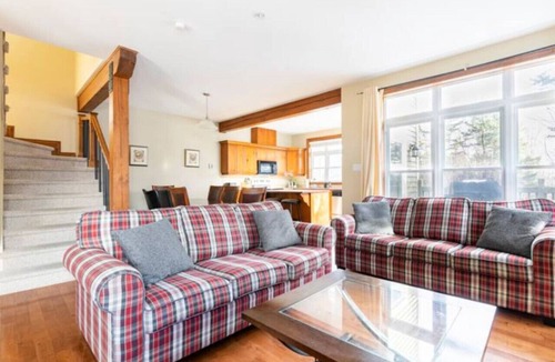 Mont-Tremblant Cottage | Mont Tremblant Bliss - Luxury Ski-Golf Retreat