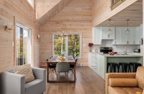 Val-des-Lacs Ski Chalet | Montagnia Escape: Tremblant with Hot Tub & Sauna