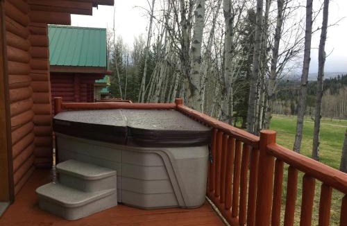 Bridge Lake Resort | Montana Hill Guest Ranch