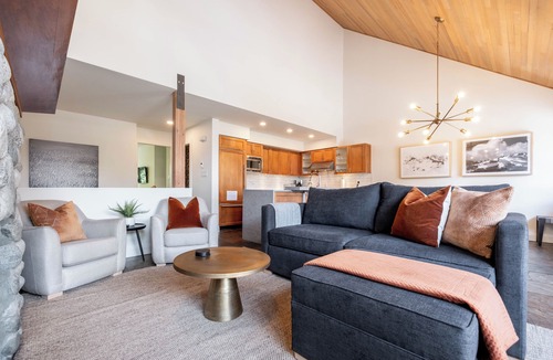 Village North House | Montebello - Luxury in Whistler Village North between Whistler and Blackcomb Mts