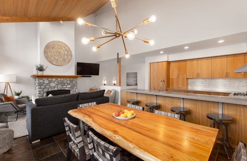Village North House | Montebello - Luxury in Whistler Village North between Whistler and Blackcomb Mts