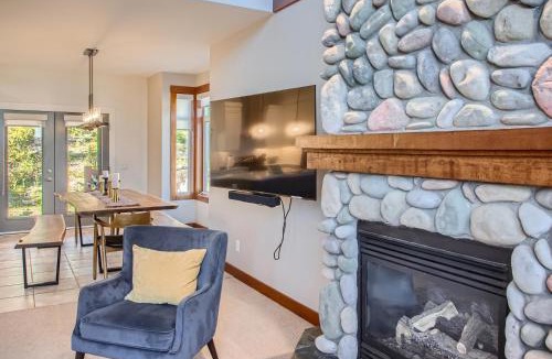 Big White Ski Resort Apartment | Moonshine Crescent 365 by Okanagan Premier