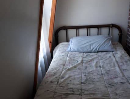 Hatfield Point House | Motel ∙ 8 guests