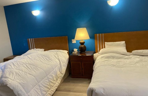 Regional District of Nanaimo Apartment | Motel at island
