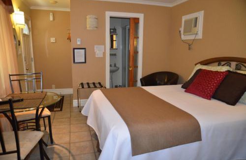 Saint-Sulpice Hotel | Motel Derfal