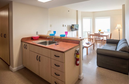 Clayton Park Hostel | Mount Saint Vincent University Residence - Hostel