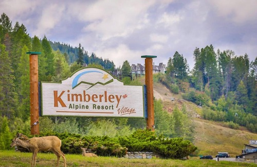 East Kootenay Apartment | Mountain Edge Resort Inn by StayIn