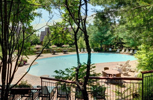 Mont-Tremblant Condo | Mountainside Mont Tremblant Resort Condo - Pool in the summer and AC