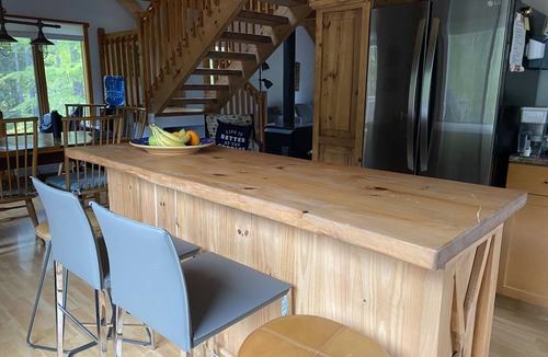East Kootenay House | Moyie Lake Cabin