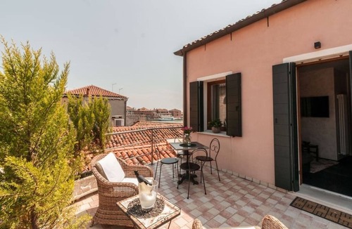Longa Apartment | MURANO Suites | COBALT