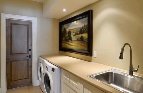 Windermere Cottage | MUSKOKA-L ROSSEAU.Water front cottage with use of Windermere Resort amentities