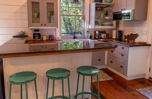 Utterson Cottage | MUSKOKA'S BEST KEPT SECRET - SKELETON LAKE