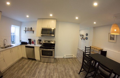 Dunnville Cottage | My Lighthouse Cottages #1