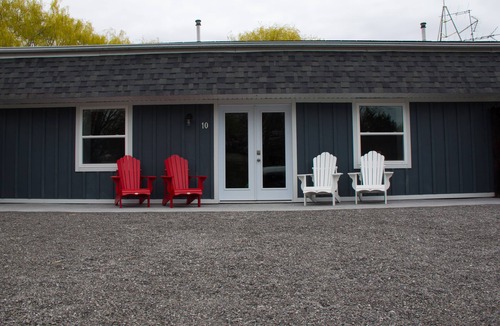 Dunnville Cottage | My Lighthouse Cottages #10