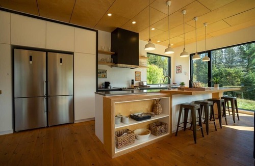 Saint Donat Ski Chalet | Nature Haven, Spa, Lake, and Starry Nights