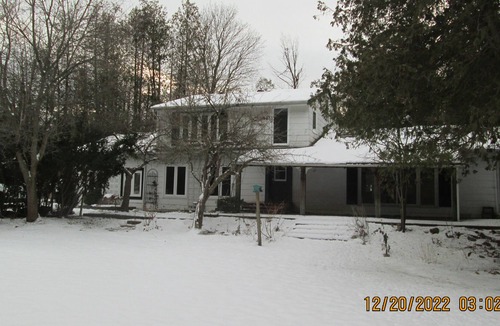 Markham House | Nature lovers retreat just 10 minutes North of the City
