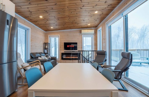La Minerve Ski Chalet | Nature - Tranquility - Hiking - Chalet FloFie
