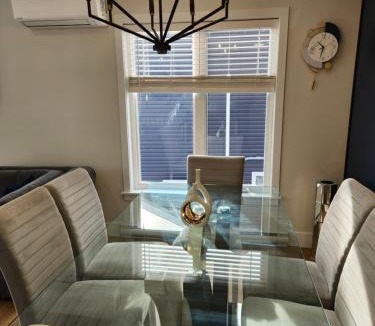 Terra Nova Apartment | Naya Kozy