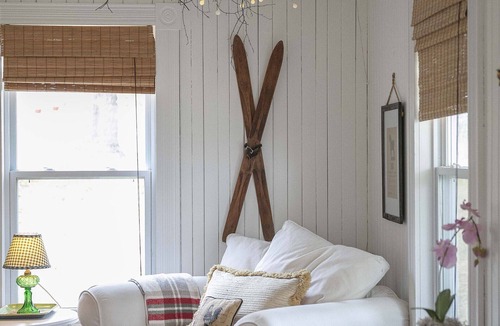Foster Ski Chalet | Near Brome Lake - The charm of a century-old house - Pine Grove