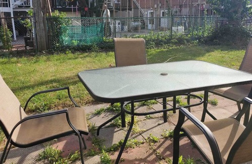 LaSalle House | Neatly Furnished Duplex