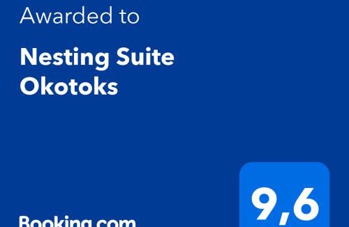 Okotoks House | Nesting Suite Okotoks