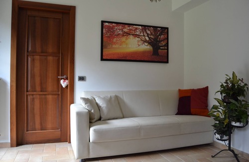 Varazze House | Nestled in a centuries-old forest on the first hill 15 minutes from the sea