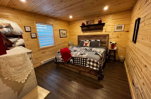 Gloucester County Ski Chalet | New Brunswick - Robertville close to Bathurst - nCan sleep 16