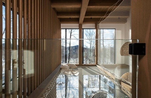 Mont-Tremblant House | NEW! Lagom Evergreen | 7 Bedrooms | Indoor Pool | Tremblant Living