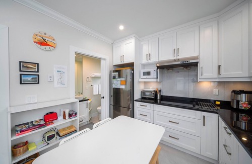 Dunbar House | New laneway house near Airport, downtown, UBC