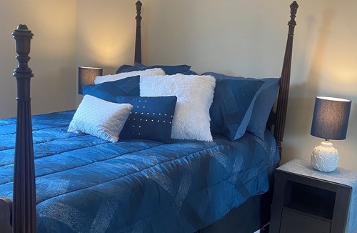 Napanee House | New little place for getaways or work trips