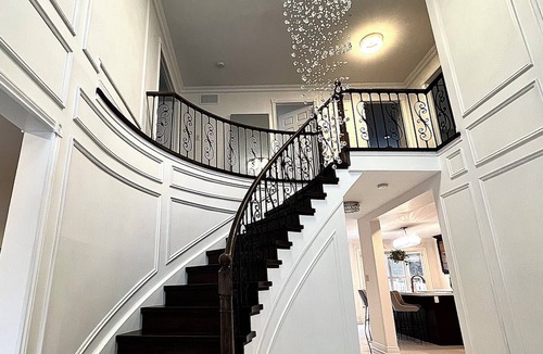 Fisherville House | *NEW Luxury 4 Bdrm Home w Pool Table & Jaccuzi