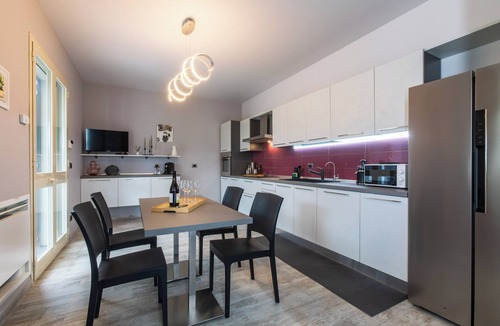 Archi Villa | Newly Built Villa with Saltwater Pool BBQ and Etna View for Families and Groups