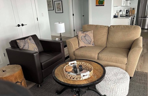 Powell River Apartment | Newly Renovated. Just steps from the ferry to Vancouver Island.