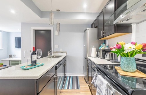 Centretown West Apartment | Newly Upgraded Pet-Friendly Apartment