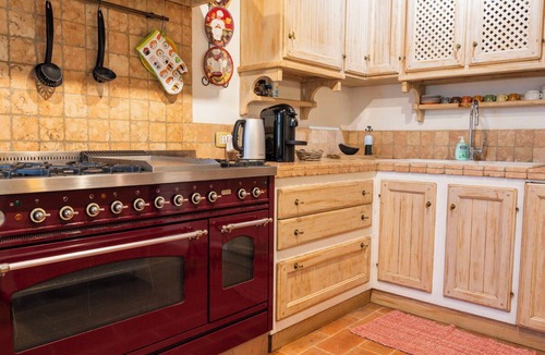 Panicale Apartment | Nice apartment for 6 guests with pool, A/C, WIFI, TV, patio and pets allowed