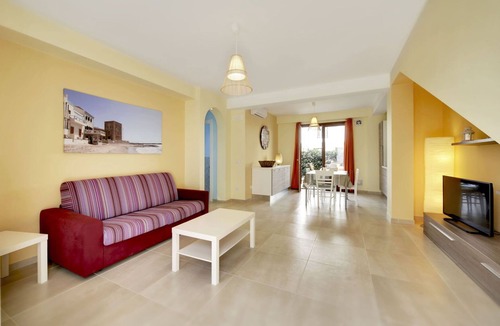 Punta Secca Apartment | Nice apartment for 4 guests with A/C, WIFI, TV and veranda