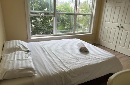 Bedford House | Nice room D