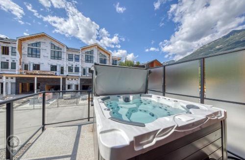 East Kootenay Apartment | Nordix Townhomes by StayIn