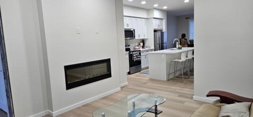 Southeast Calgary Bed & Breakfast | Noreak Thap