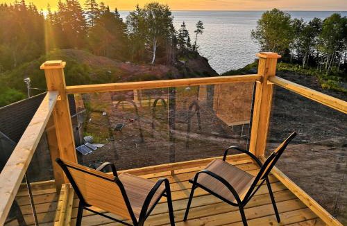 Indian Brook Apartment | North Shore Retreat - OFF-GRID - OCEANfront