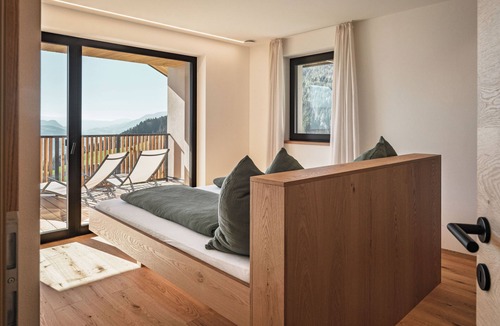 Feldthurns Apartment | Oachner Living | Design vacation apartments with sauna in South Tyrol